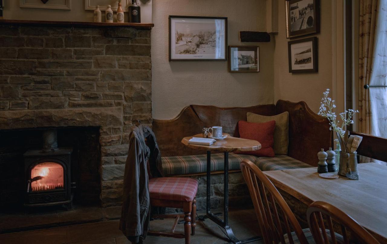 Hotel The Lister Arms à Malham Extérieur photo