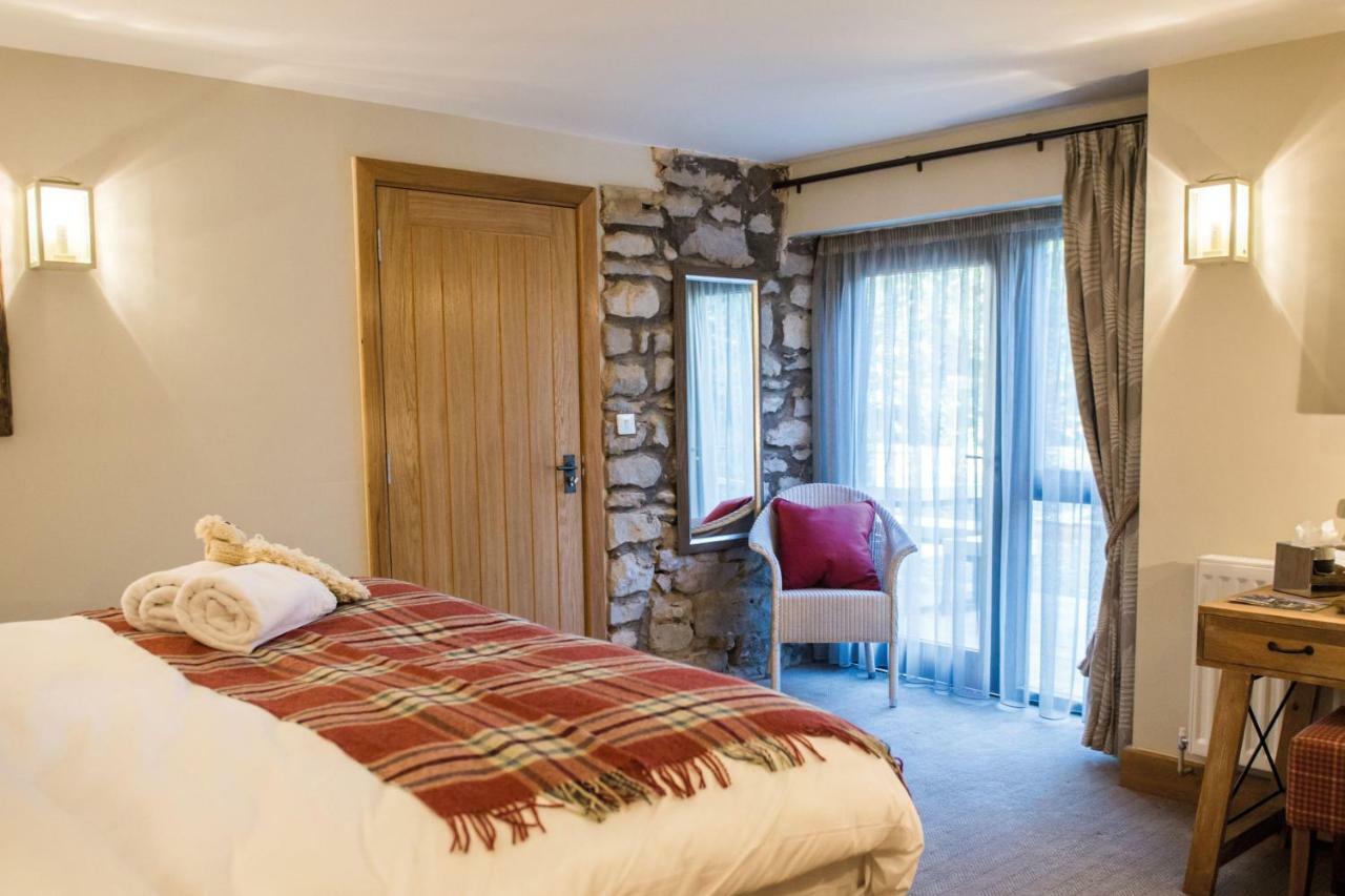 Hotel The Lister Arms à Malham Extérieur photo